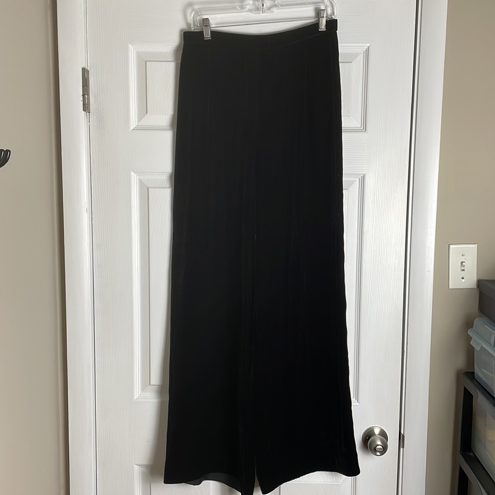 Elegant Black Women's Wide-Leg Pants